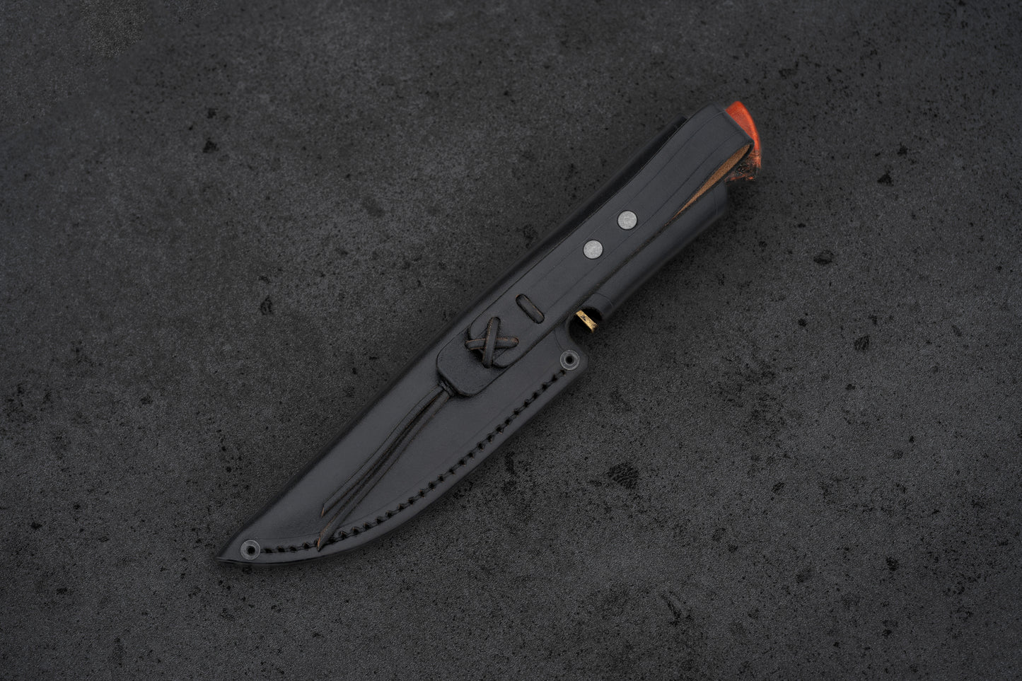 Damascus Bowie knife. Stainless San Mai